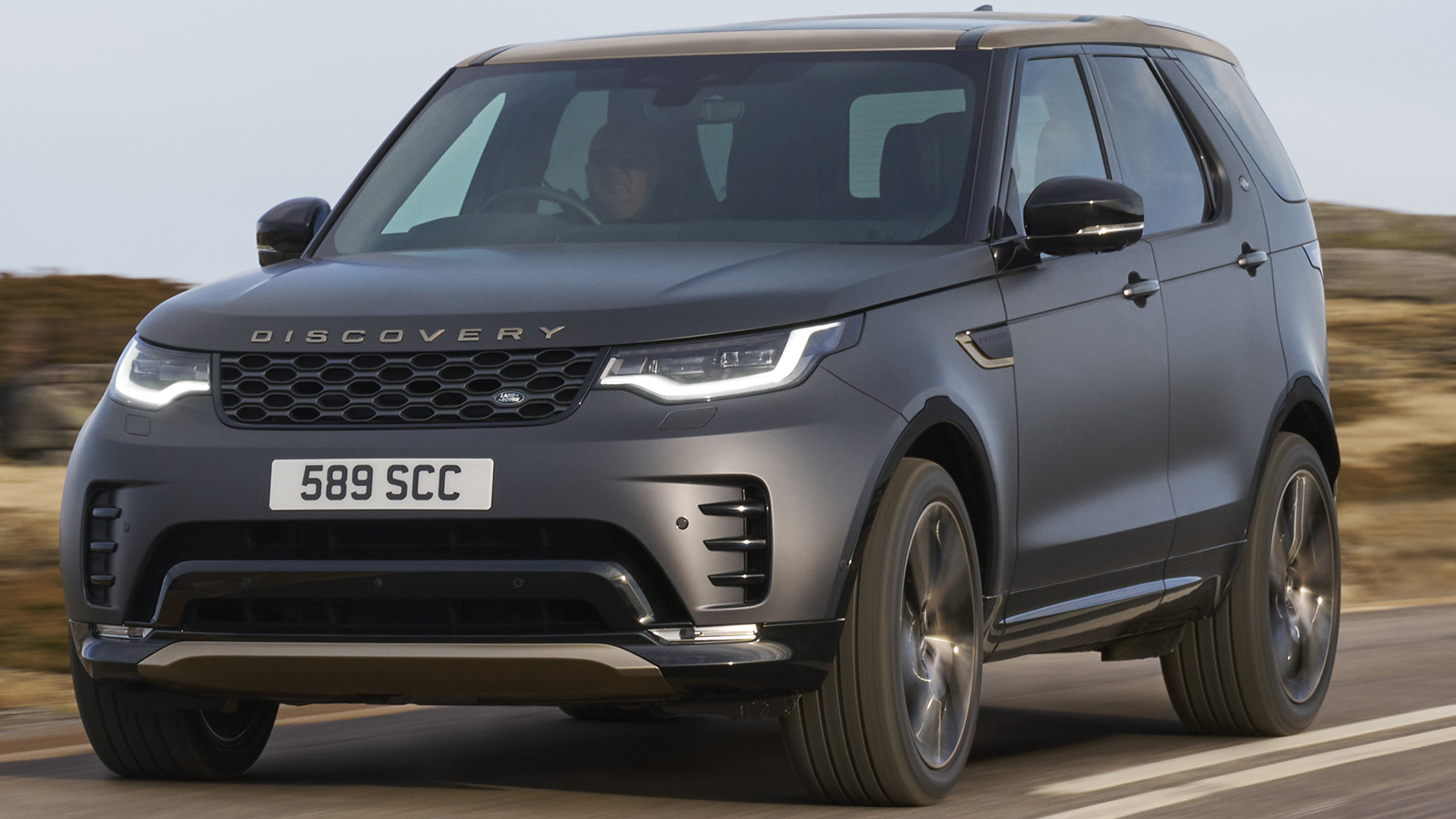 Το Land Rover Discovery απέκτησε νέες εκδόσεις Gemini και Tempest 